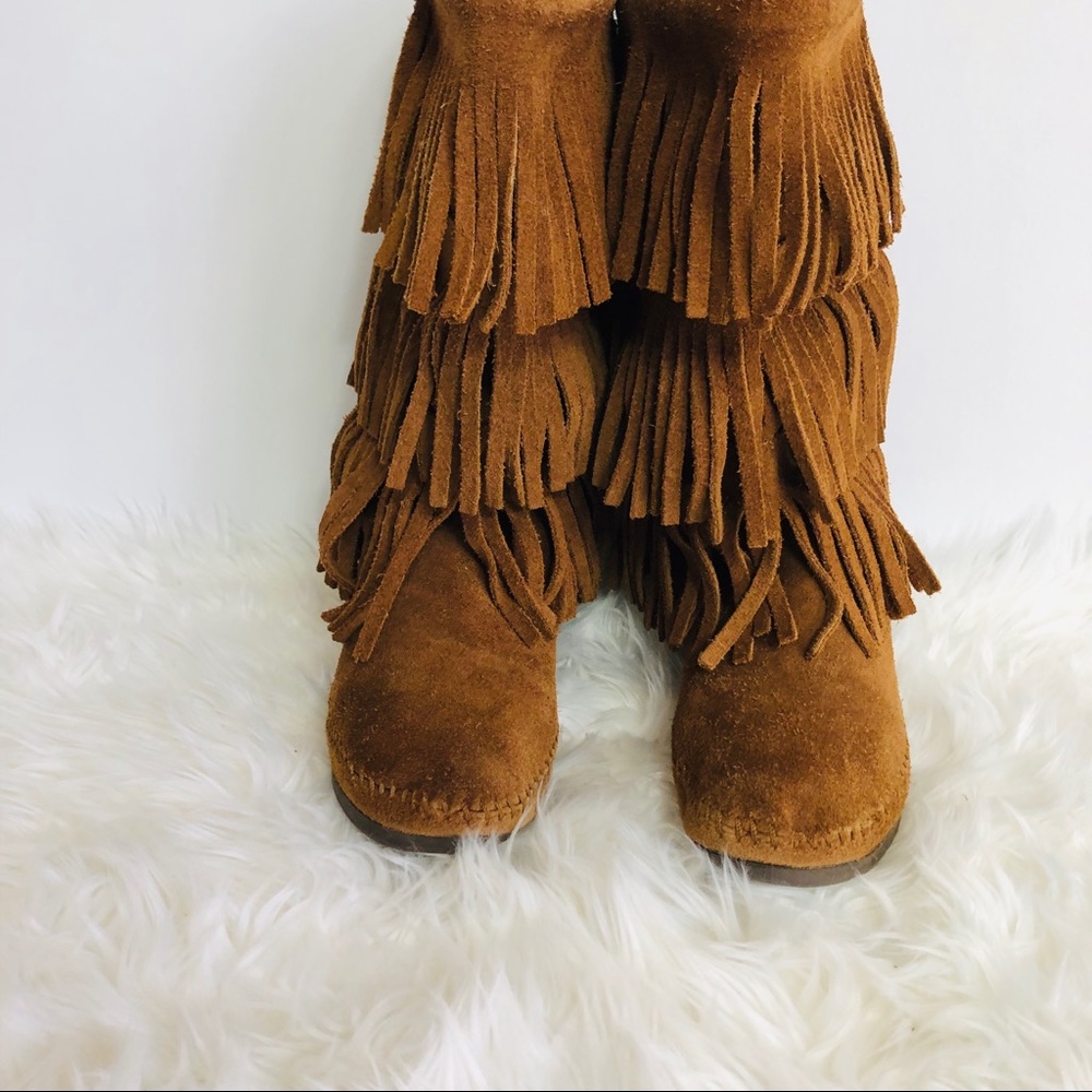 Minnetonka Brown Fringe Boots